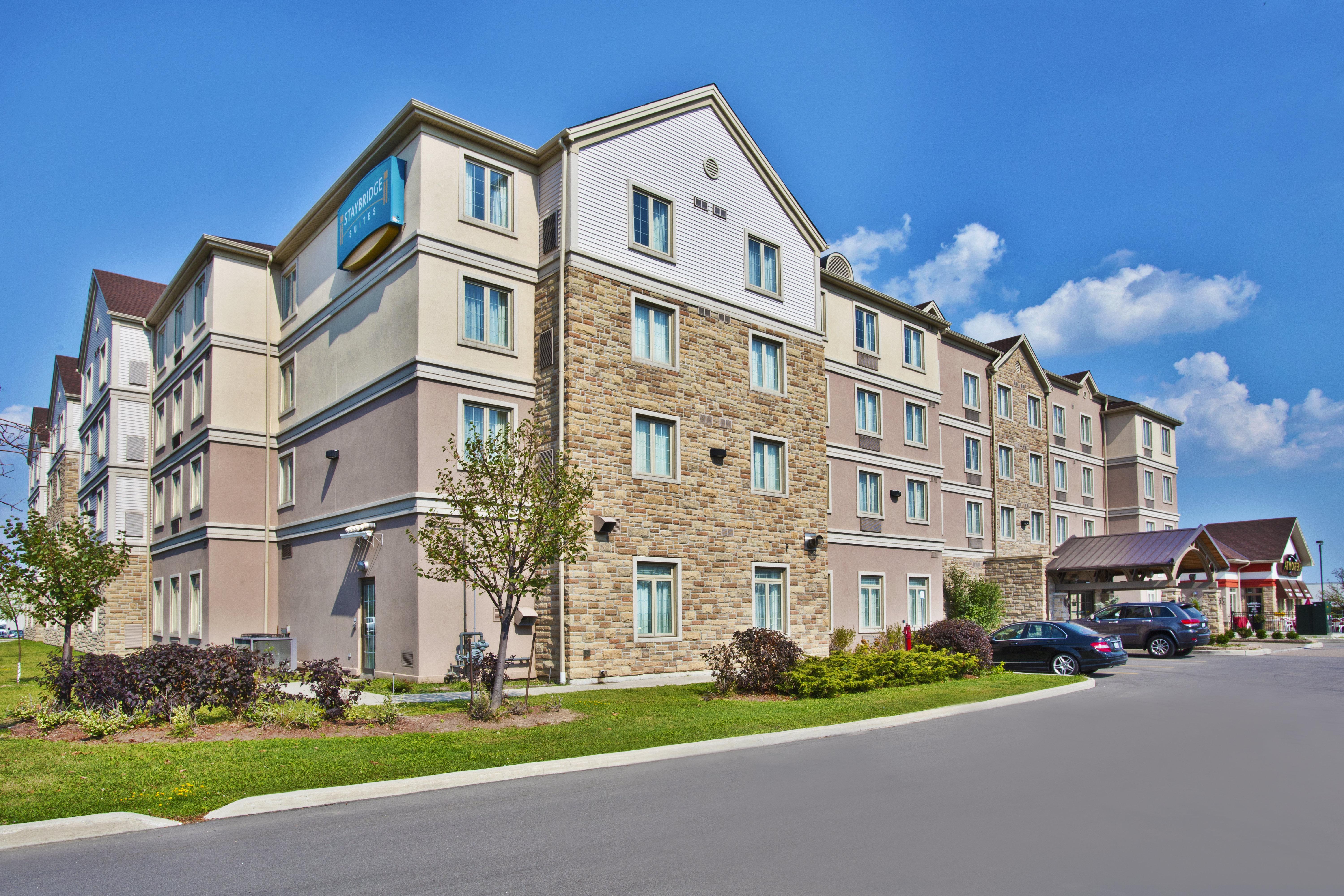 Executive Residency By Best Western Toronto-Mississauga Hotel Exterior foto